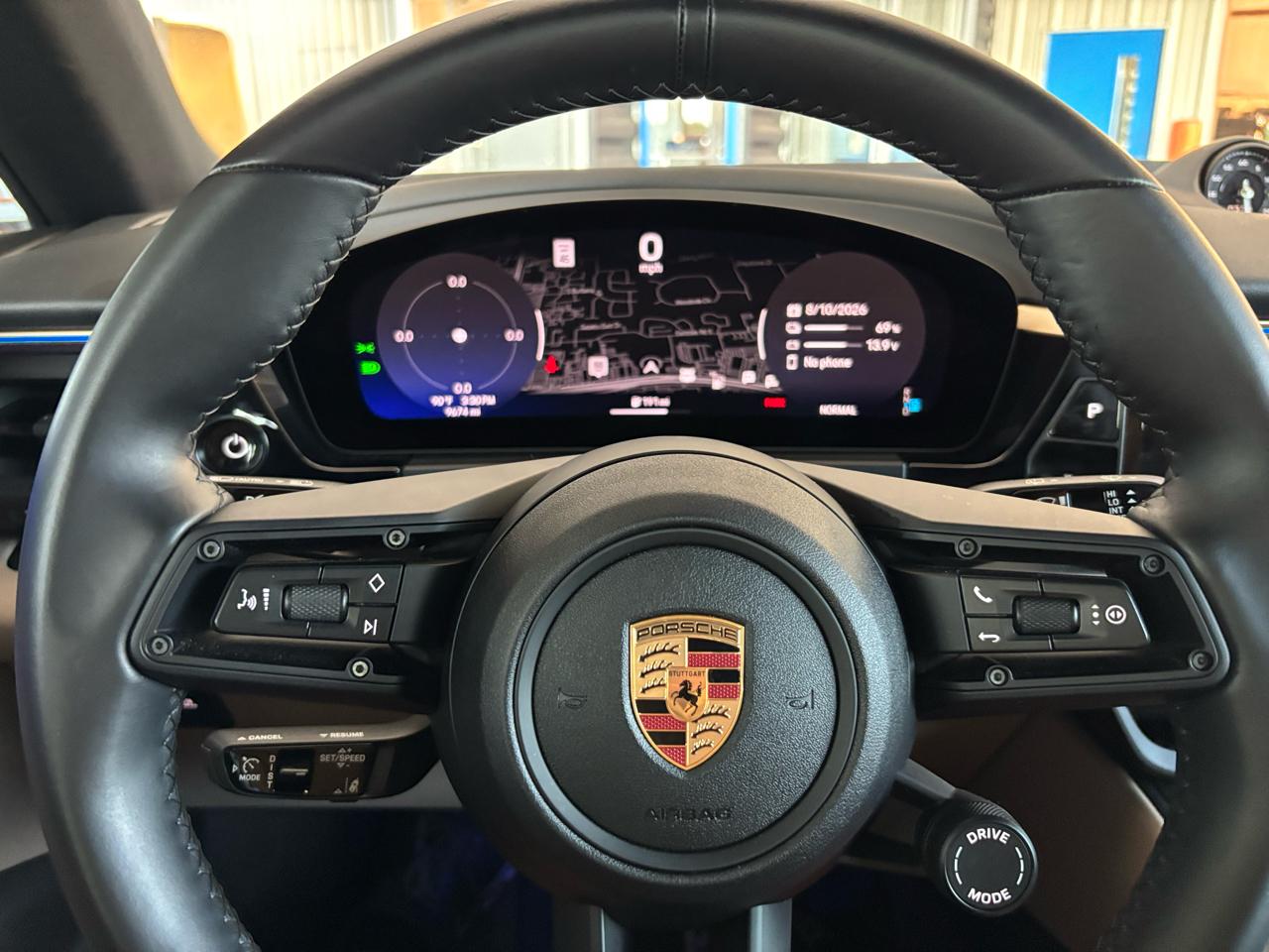 Porsche Macan Electric 4 AWD 2024