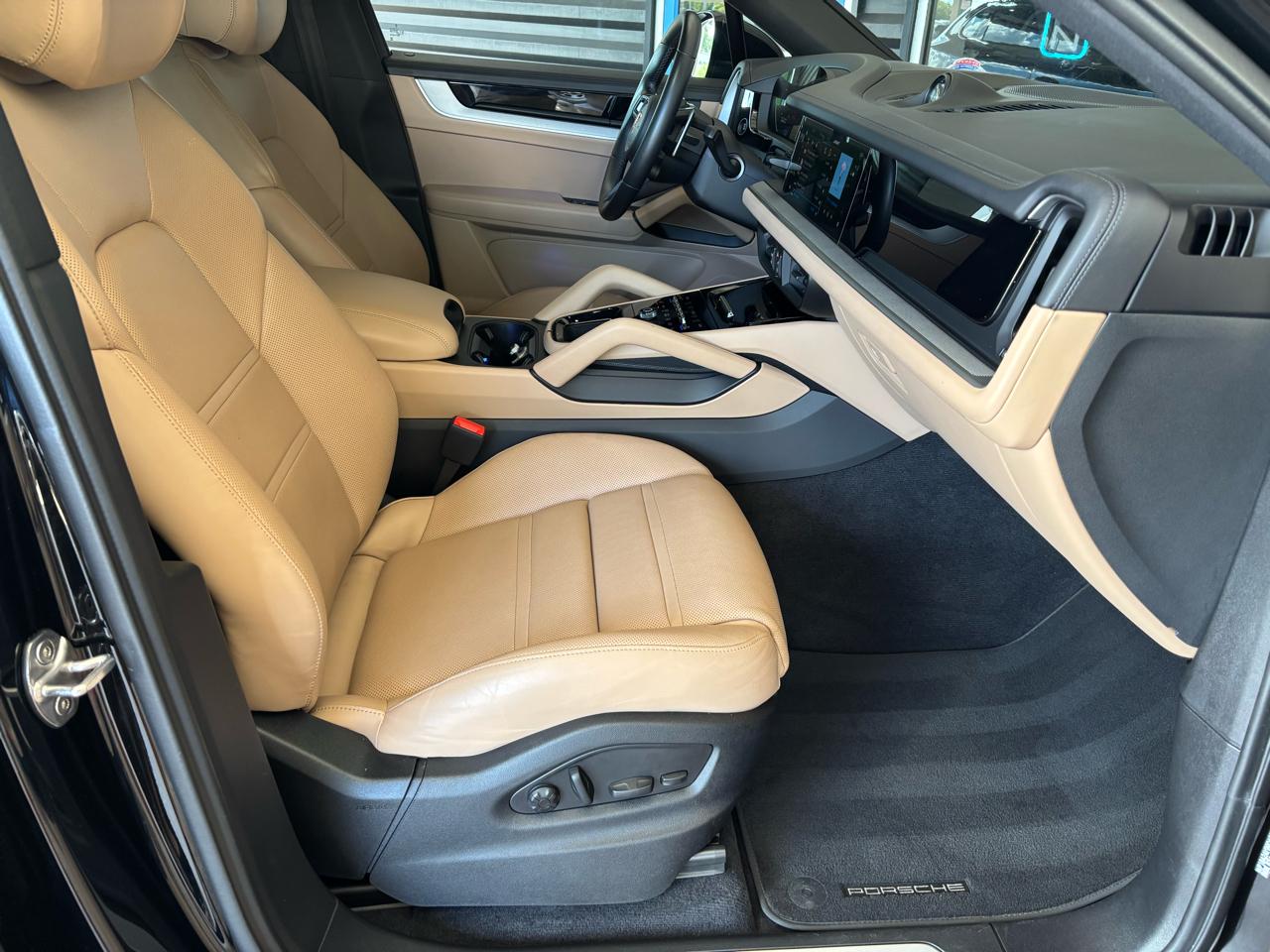Porsche Cayenne Coupe AWD 2024