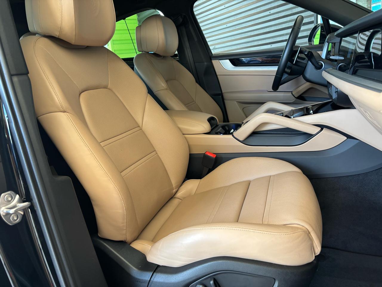 Porsche Cayenne Coupe AWD 2024
