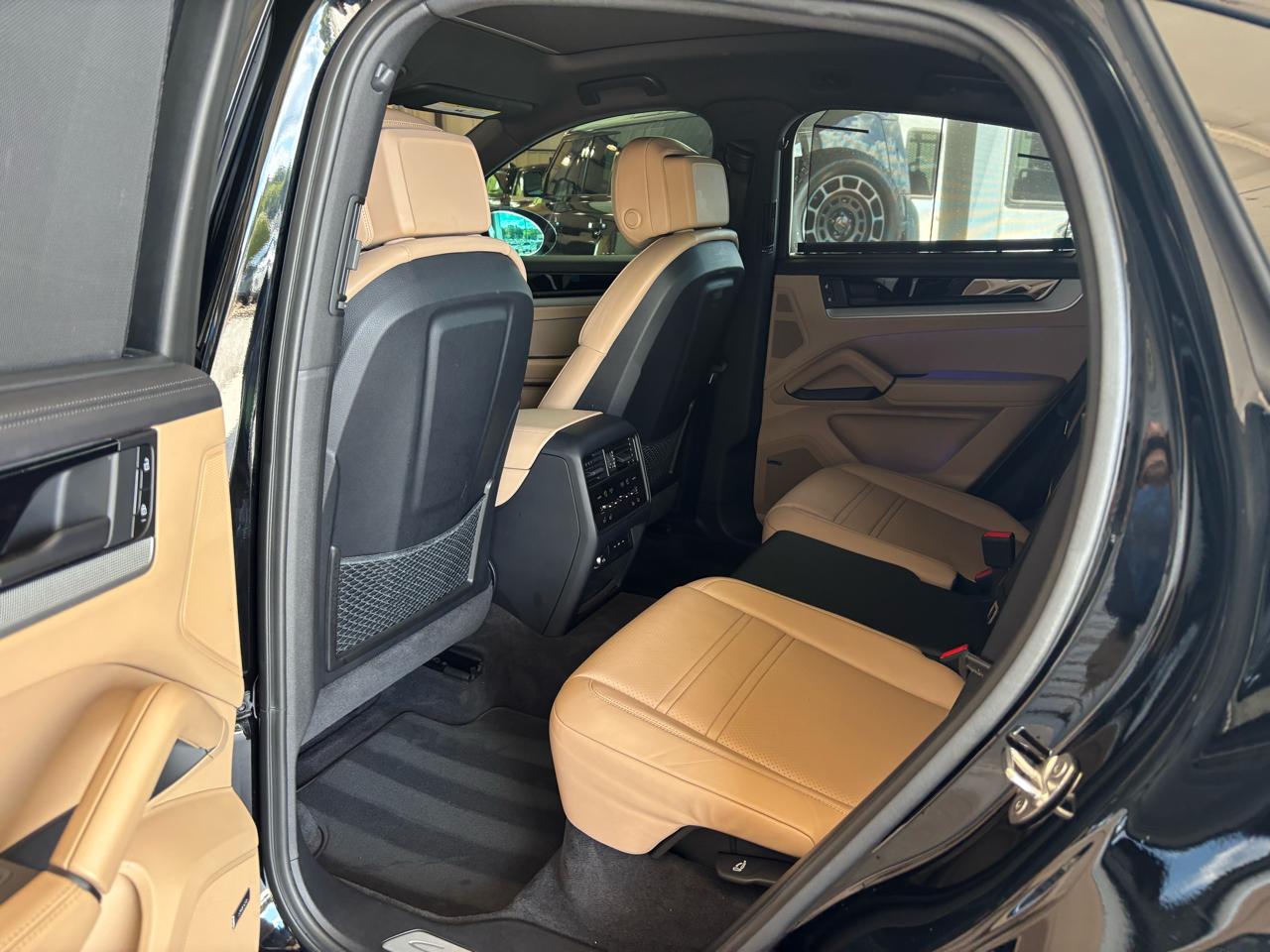 Porsche Cayenne Coupe AWD 2024