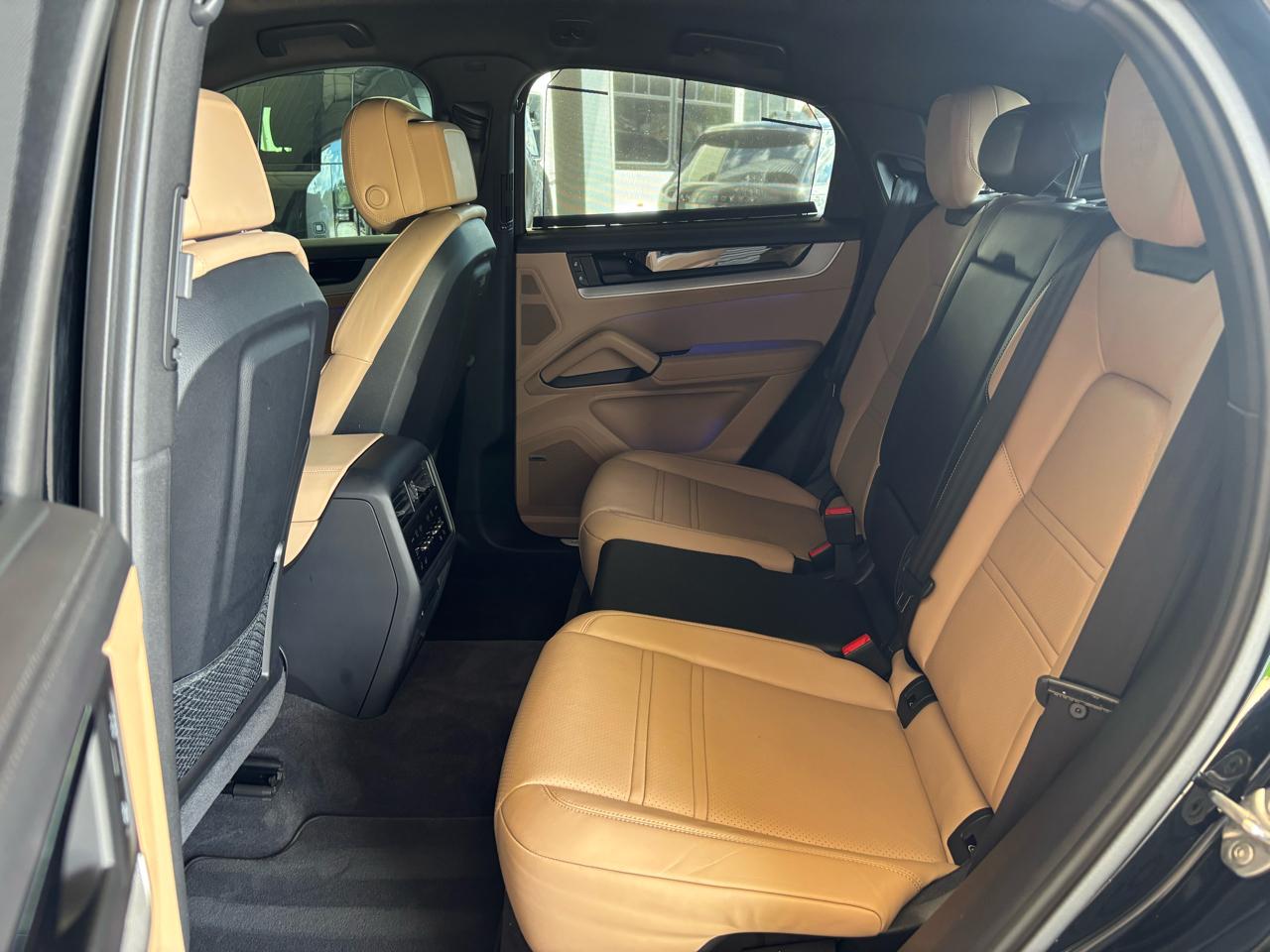 Porsche Cayenne Coupe AWD 2024
