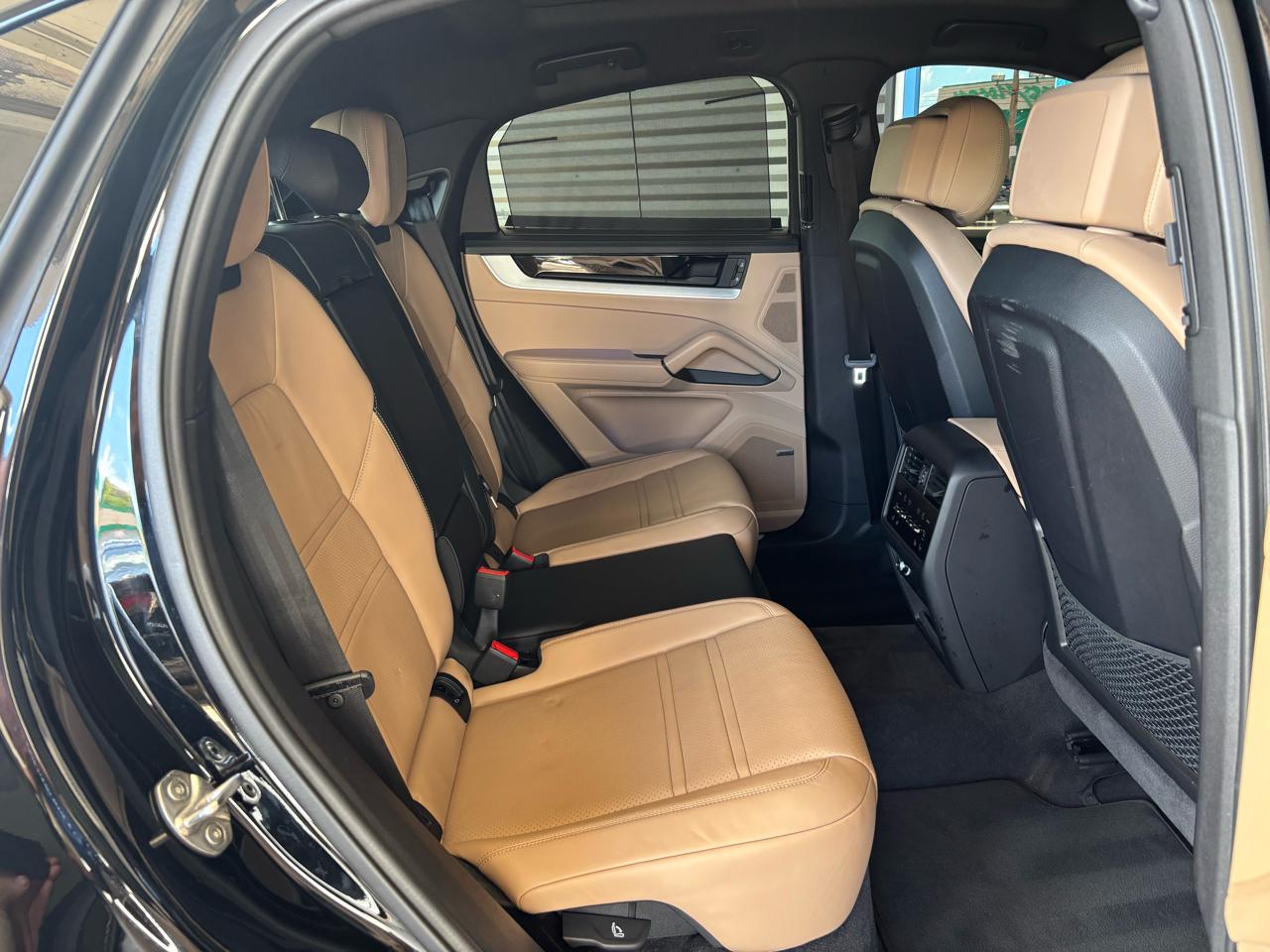 Porsche Cayenne Coupe AWD 2024
