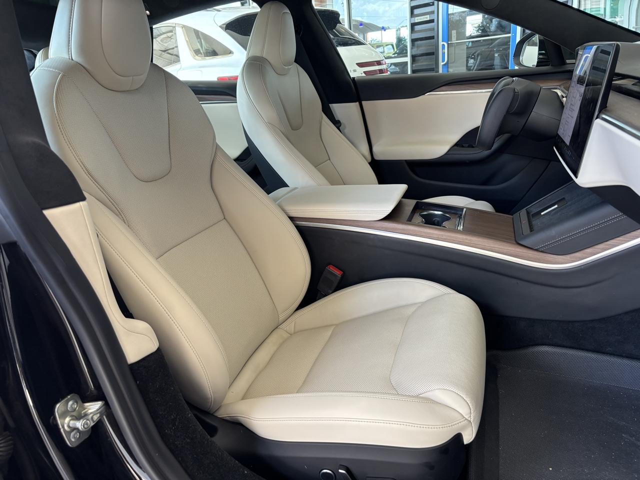 Tesla Model S AWD 2022