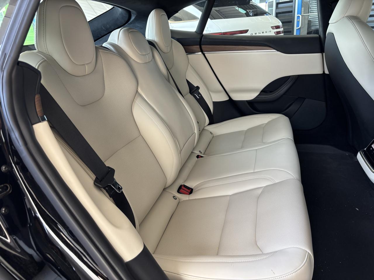 Tesla Model S AWD 2022