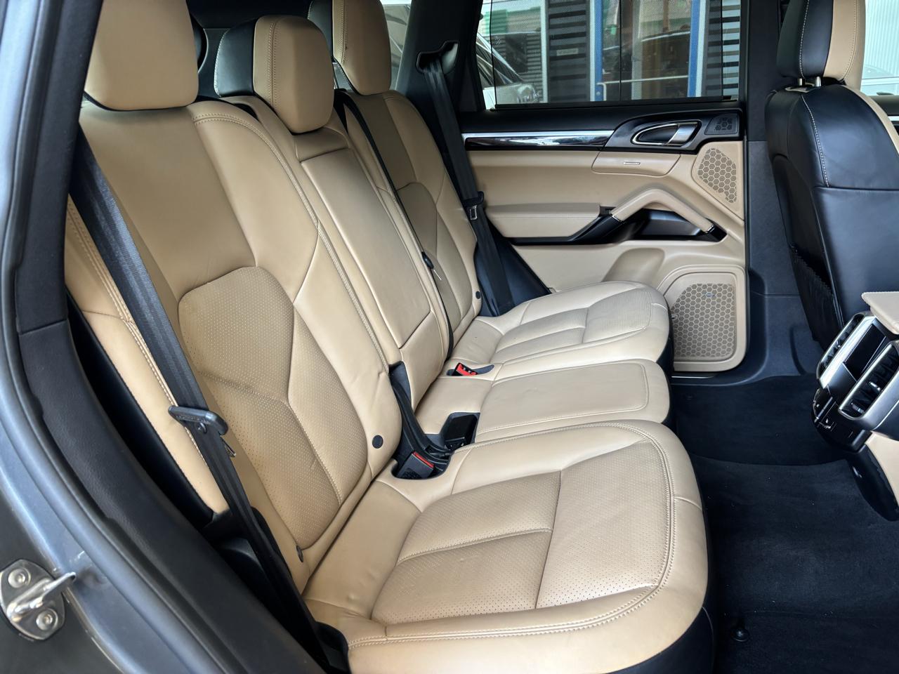 Porsche Cayenne S E-Hybrid AWD 2018