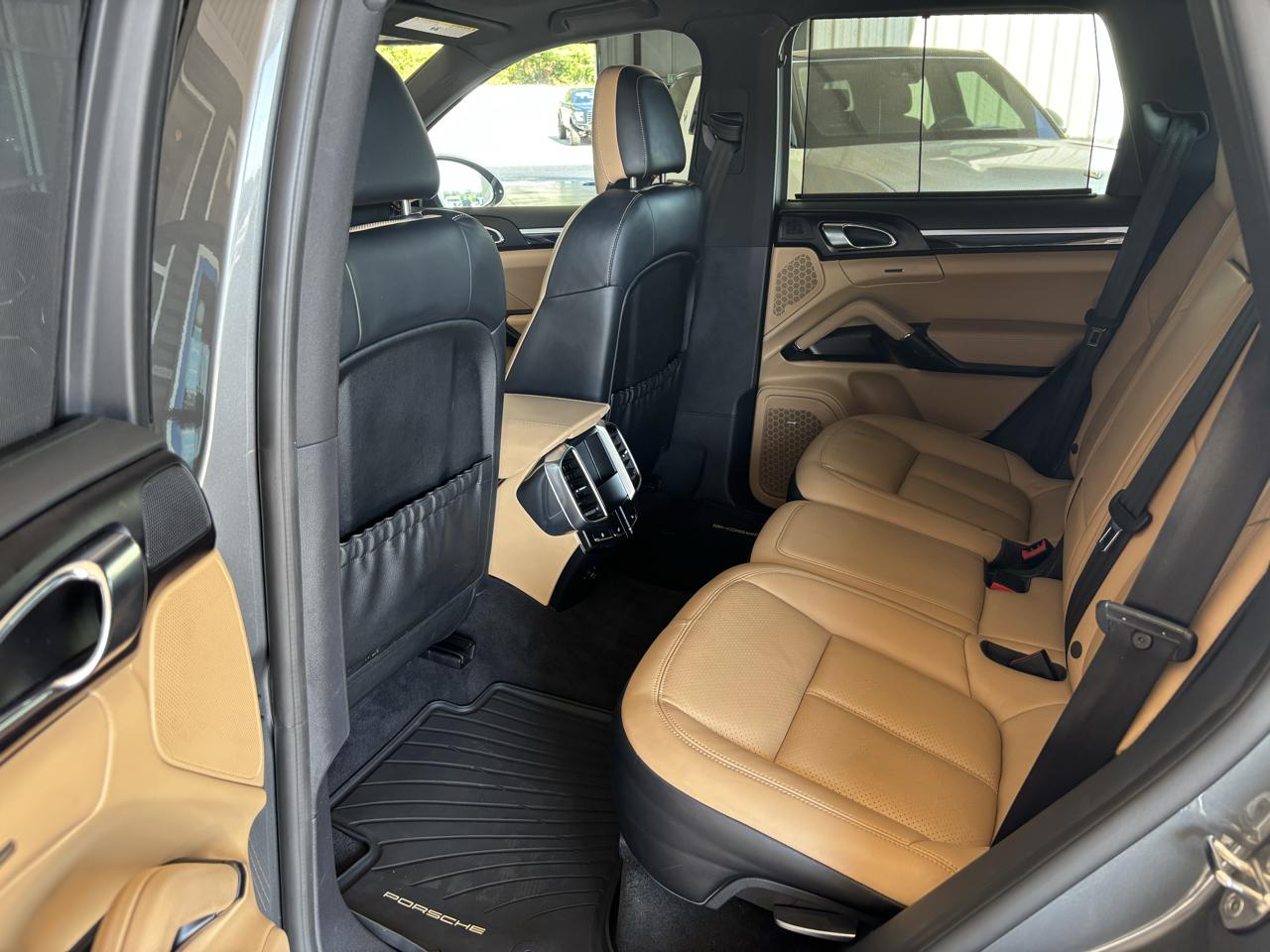 Porsche Cayenne S E-Hybrid AWD 2018