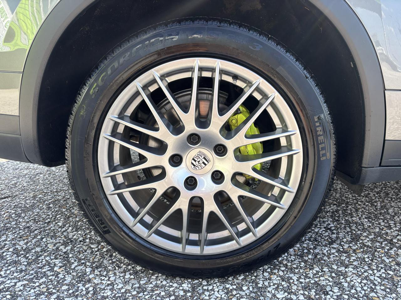 Porsche Cayenne S E-Hybrid AWD 2018