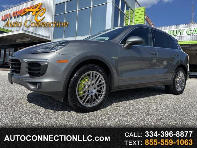 Gray 2018 Porsche Cayenne SUV / Crossover All-Wheel Drive Automatic