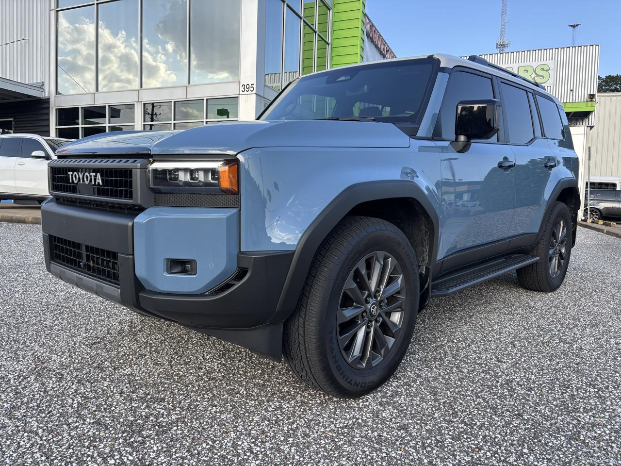 Toyota Land Cruiser 4dr 4WD 2025
