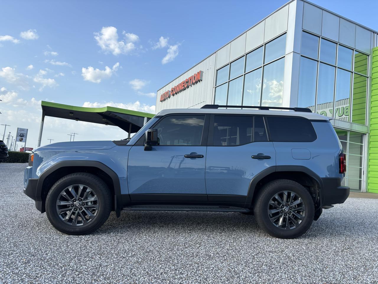 Toyota Land Cruiser 4dr 4WD 2025