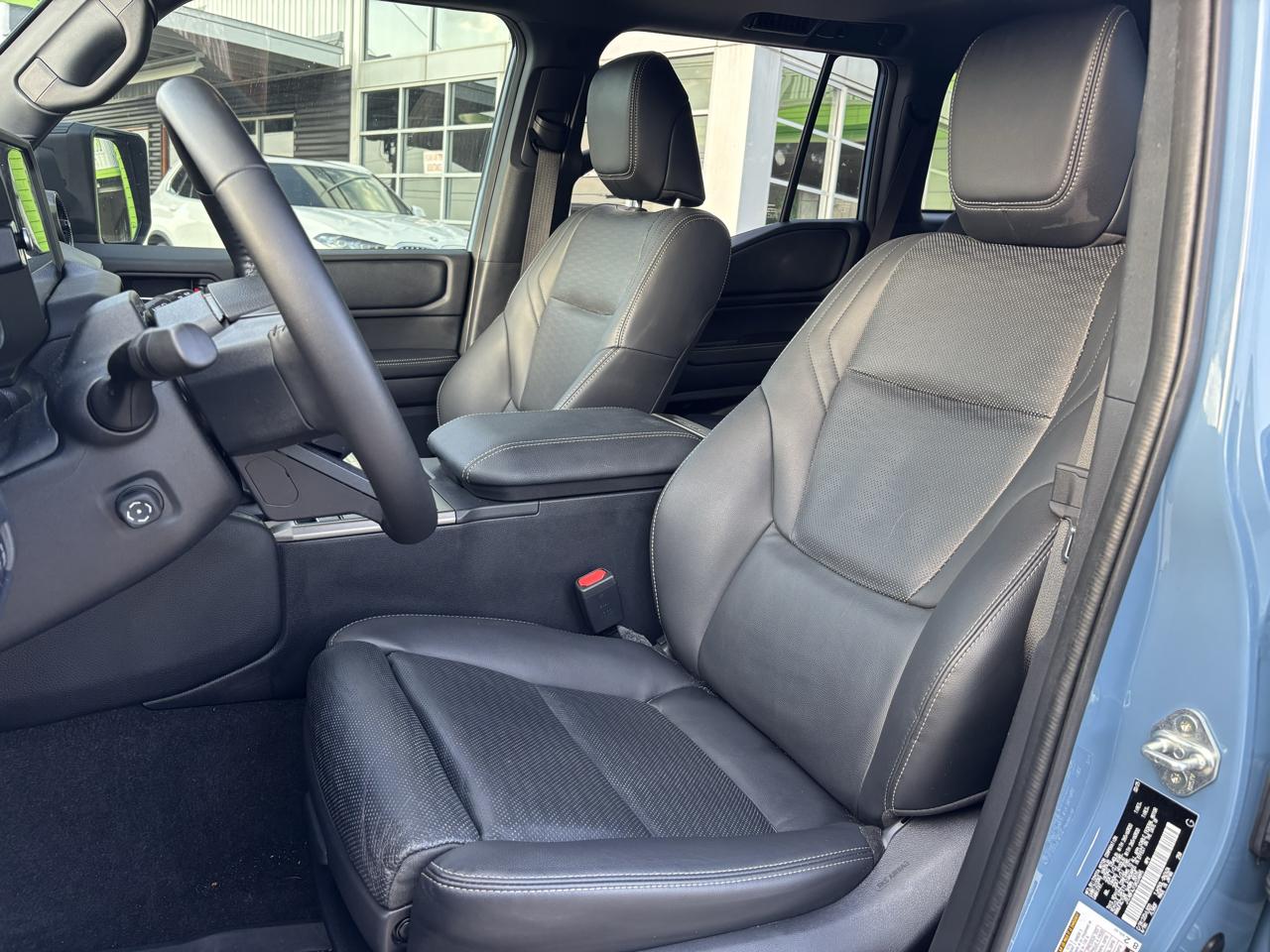 Toyota Land Cruiser 4dr 4WD 2025