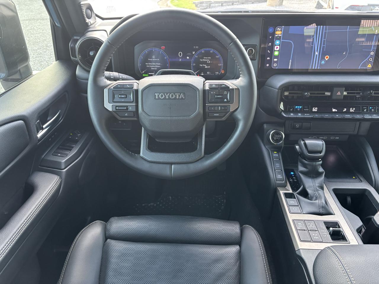 Toyota Land Cruiser 4dr 4WD 2025