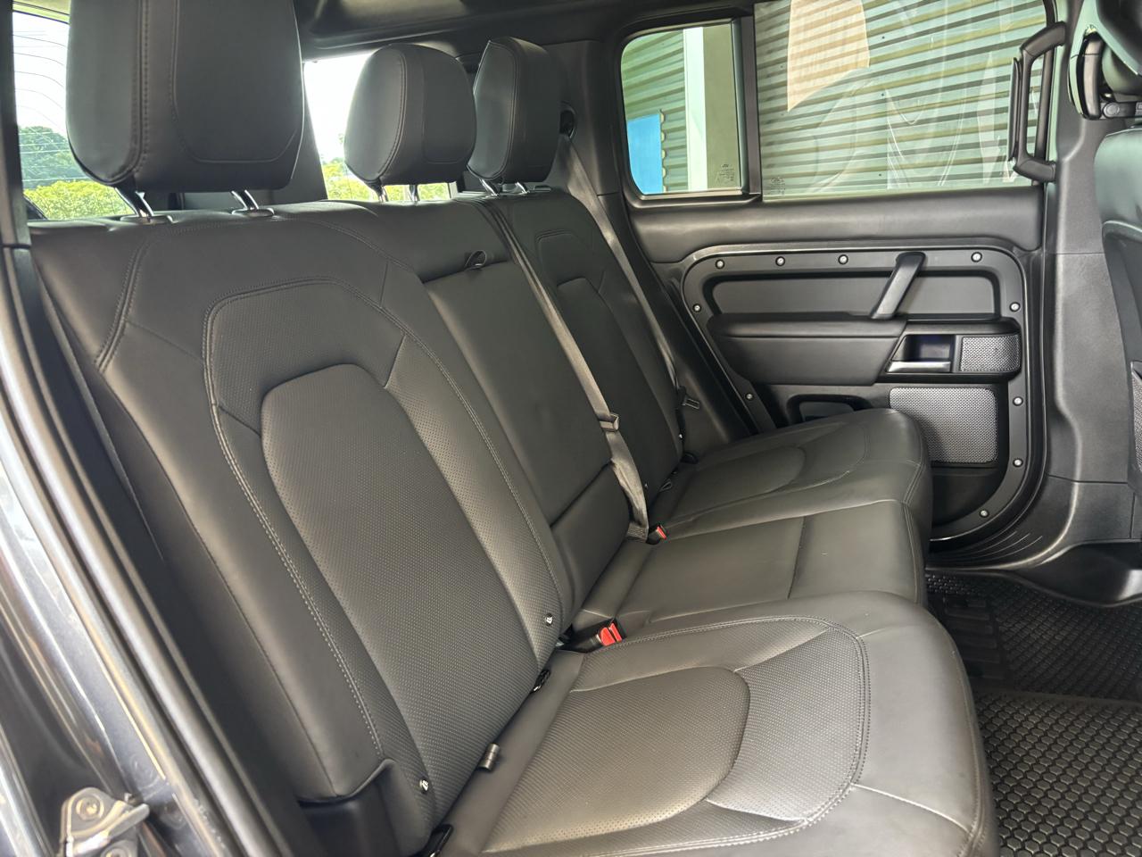 Land Rover Defender 110 Carpathian Edition AWD 2023