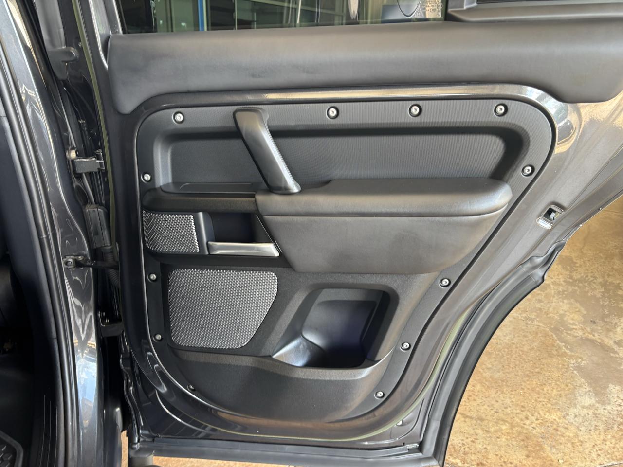 Land Rover Defender 110 Carpathian Edition AWD 2023