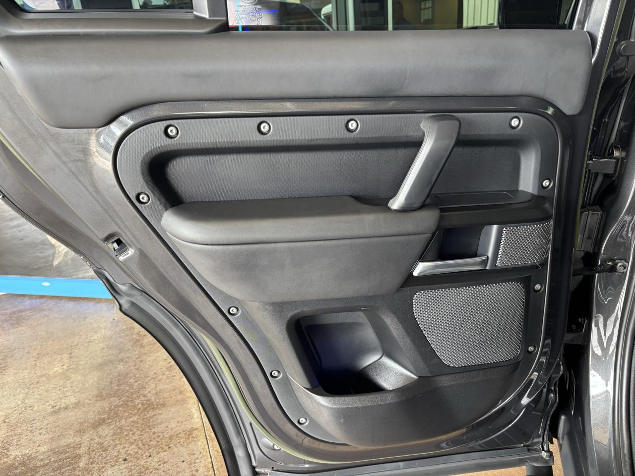Land Rover Defender 110 Carpathian Edition AWD 2023