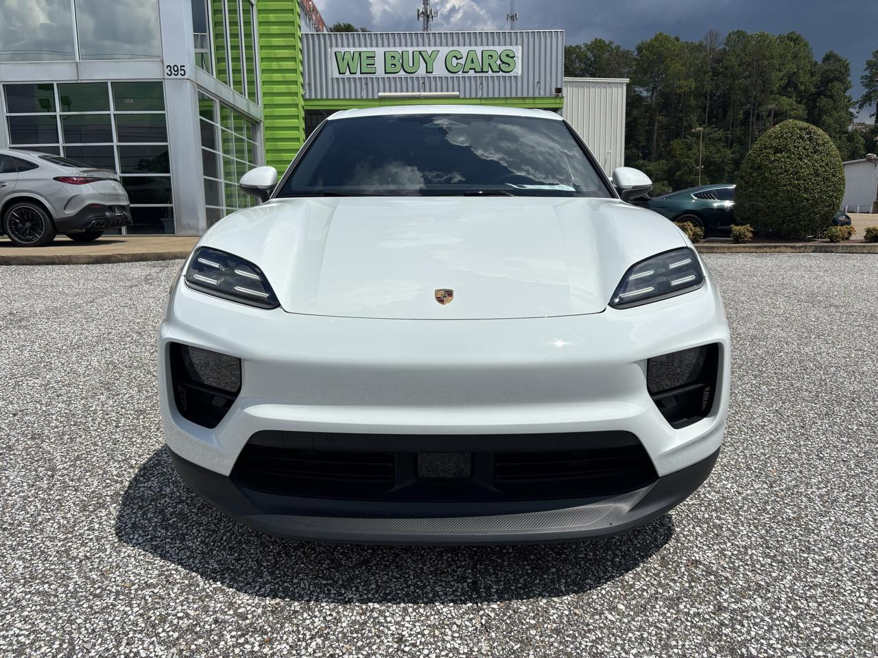 Porsche Macan Electric 4 AWD 2024