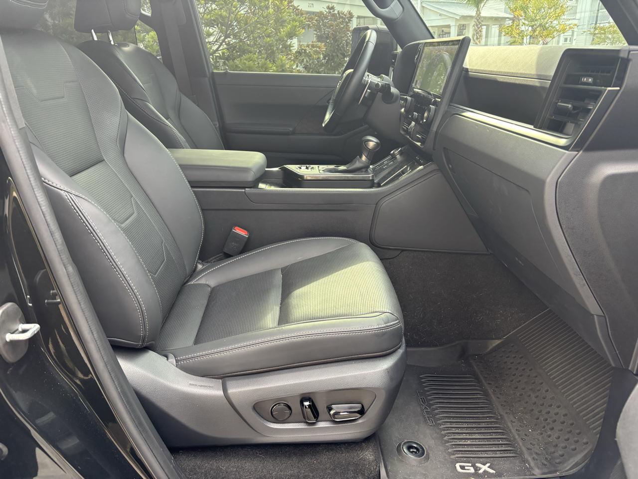 Lexus GX GX 550 Luxury 4WD 2025