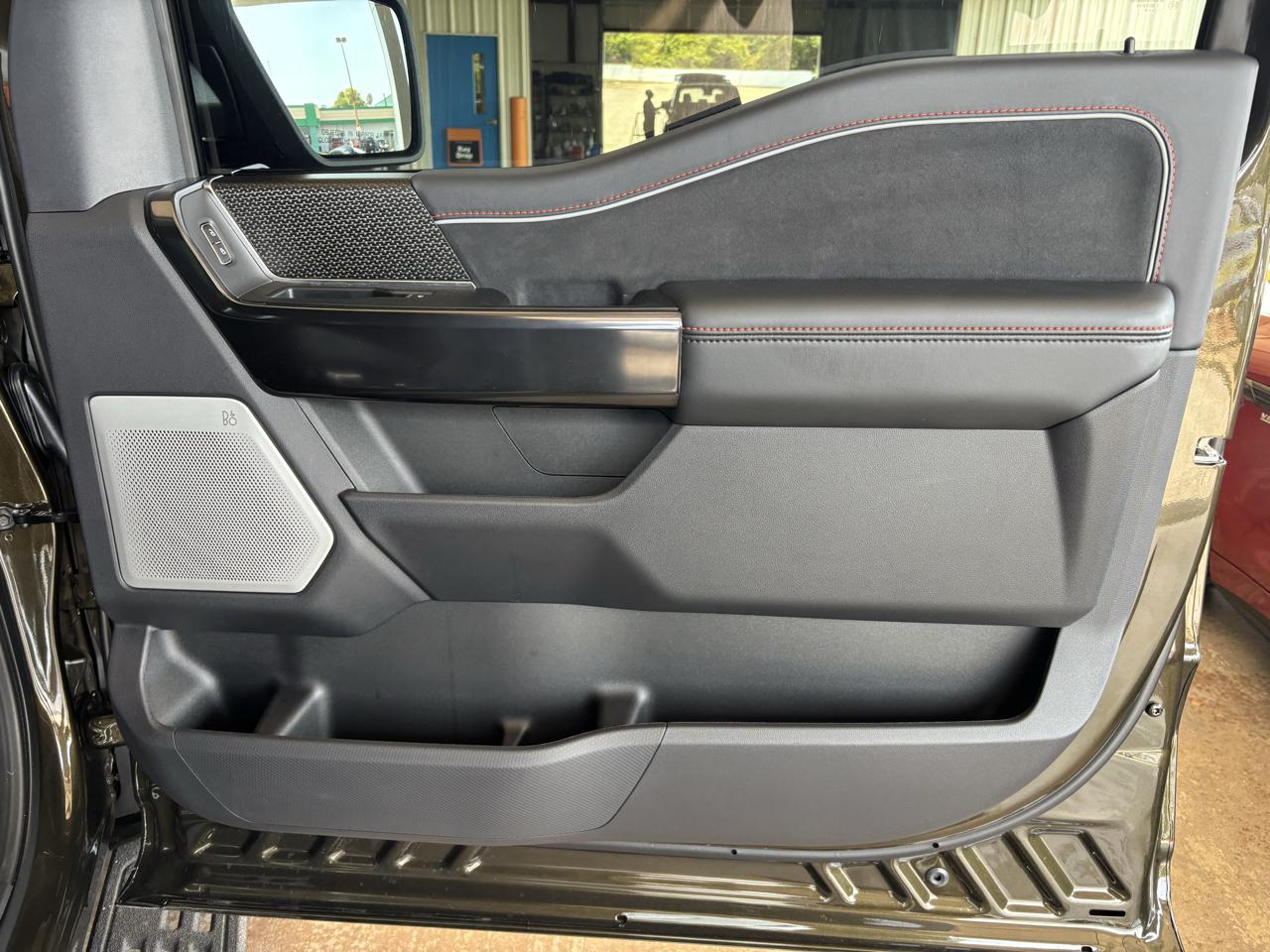 Ford F-150 Raptor 4WD SuperCrew 5.5' Box 2026