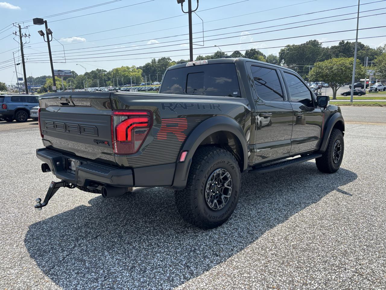 Ford F-150 Raptor 4WD SuperCrew 5.5' Box 2026