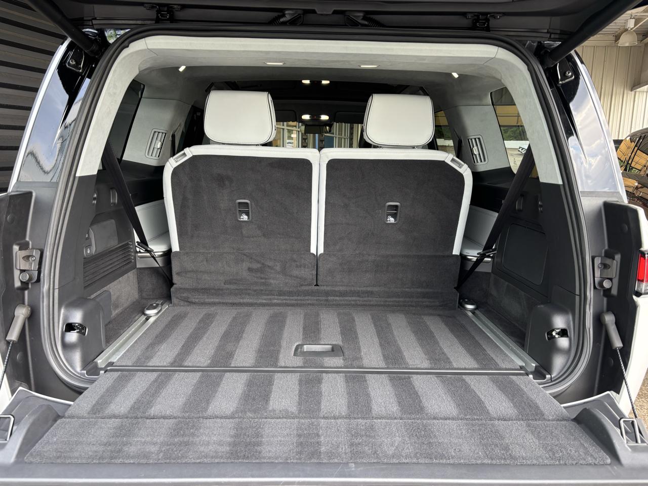 Rivian R1S Adventure Quad-Motor Large Pack 2024