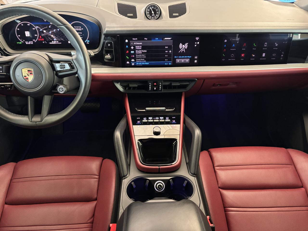 Porsche Cayenne Coupe AWD 2025
