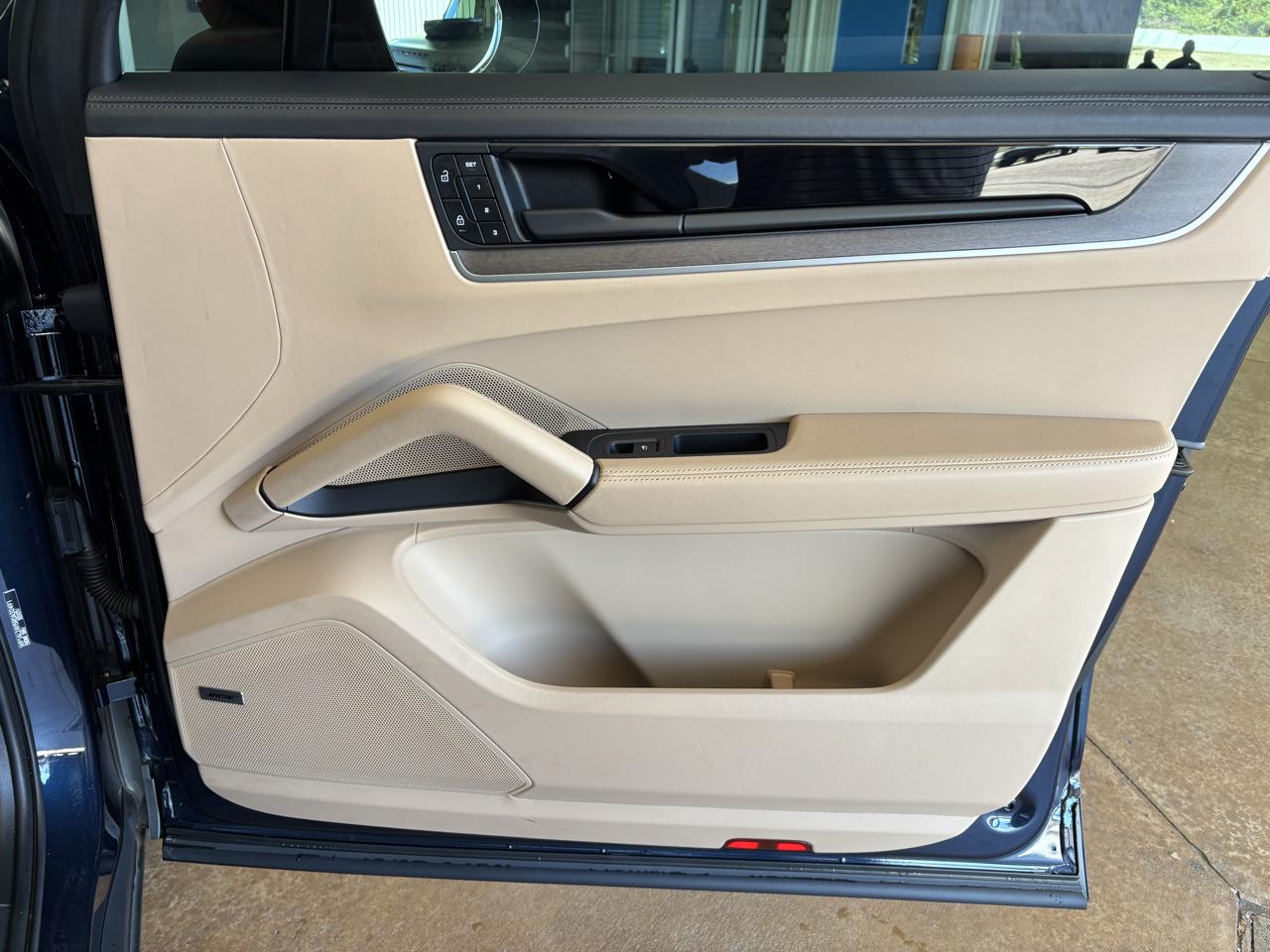 Porsche Cayenne S AWD 2024