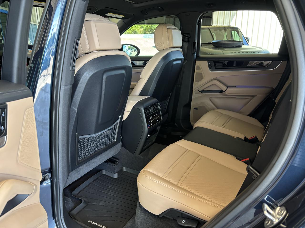 Porsche Cayenne S AWD 2024