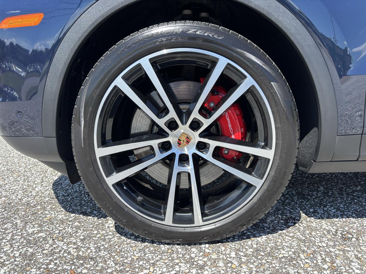 Porsche Cayenne S AWD 2024