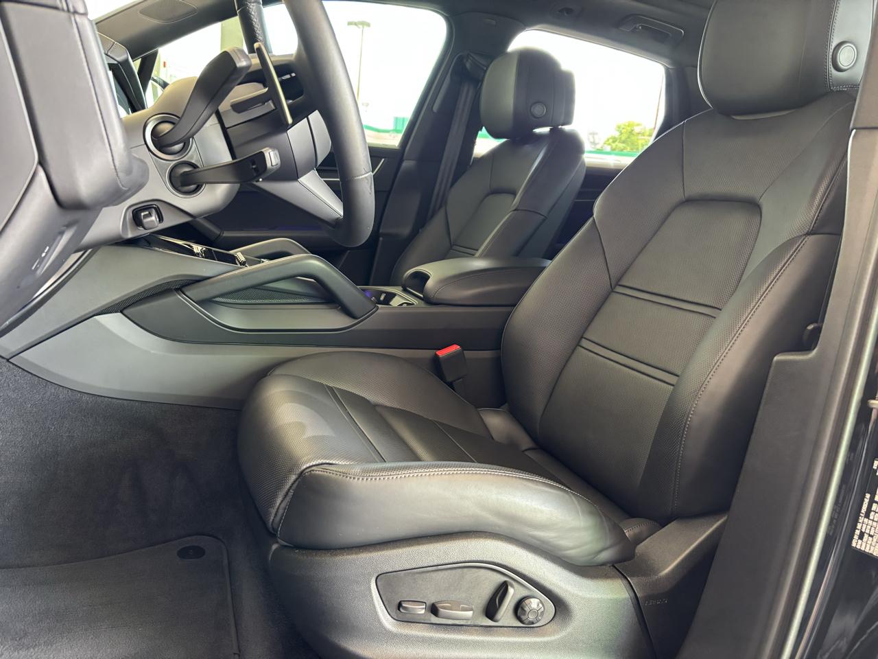 Porsche Cayenne S AWD 2025