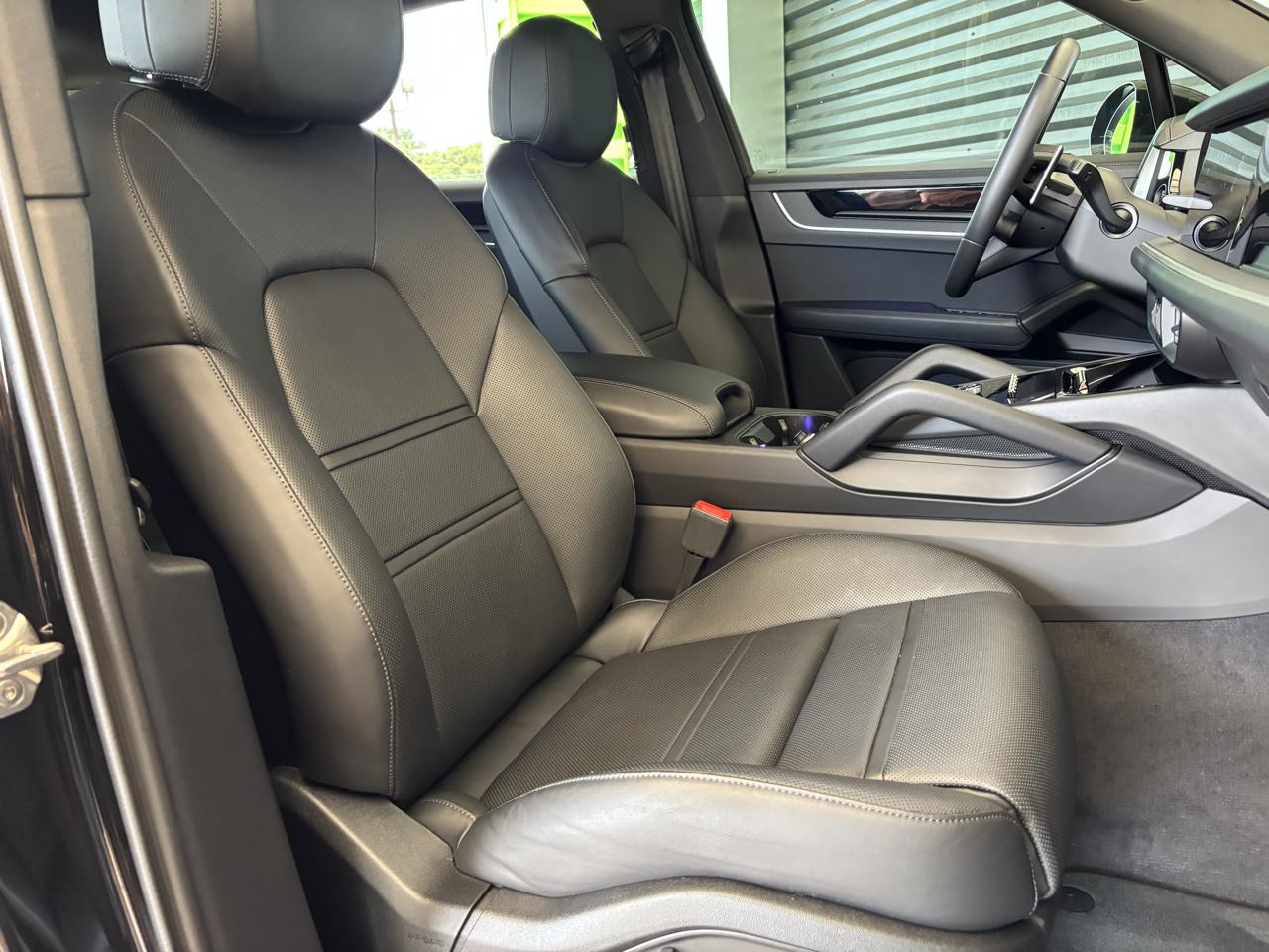 Porsche Cayenne S AWD 2025
