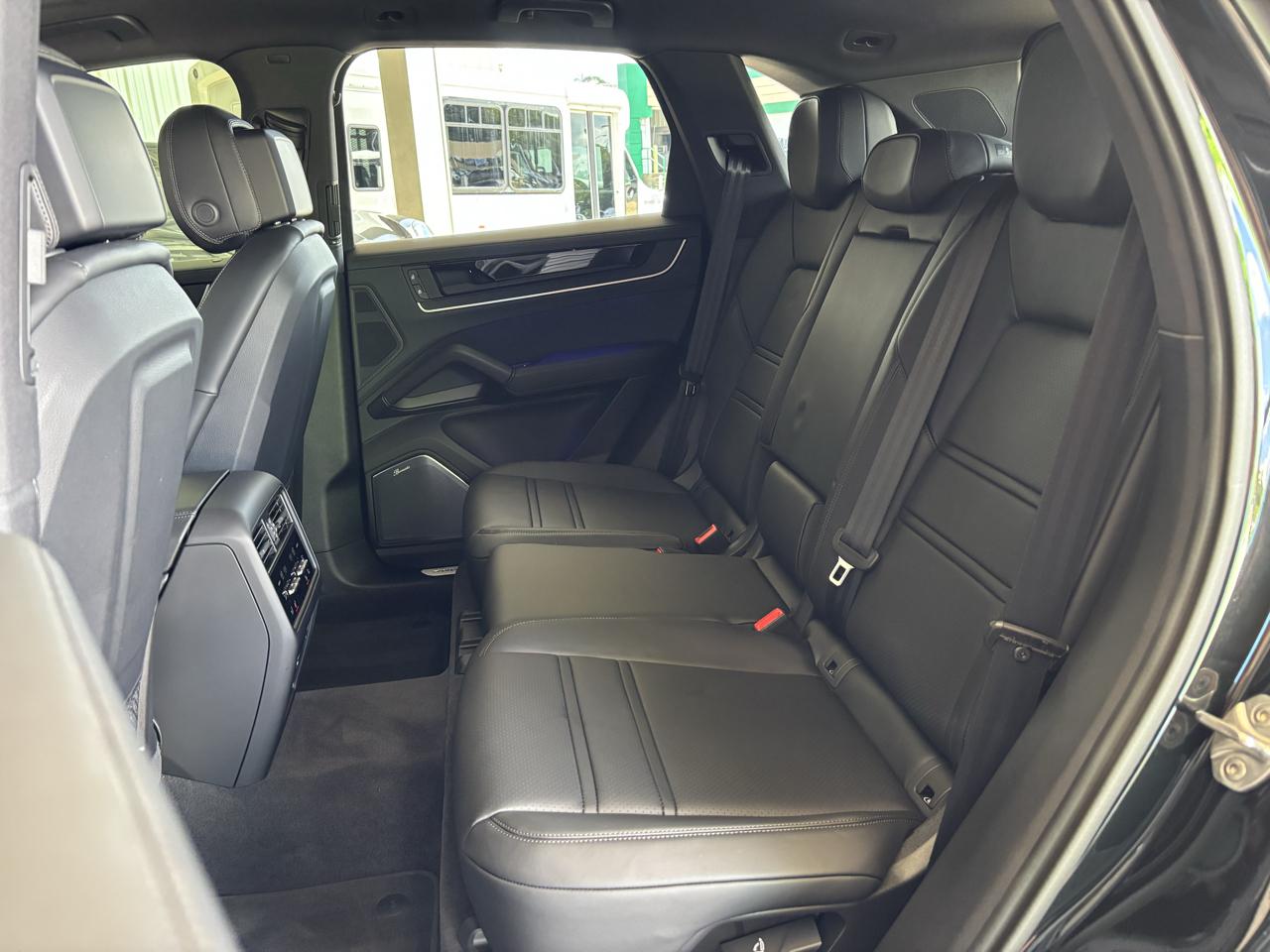 Porsche Cayenne S AWD 2025