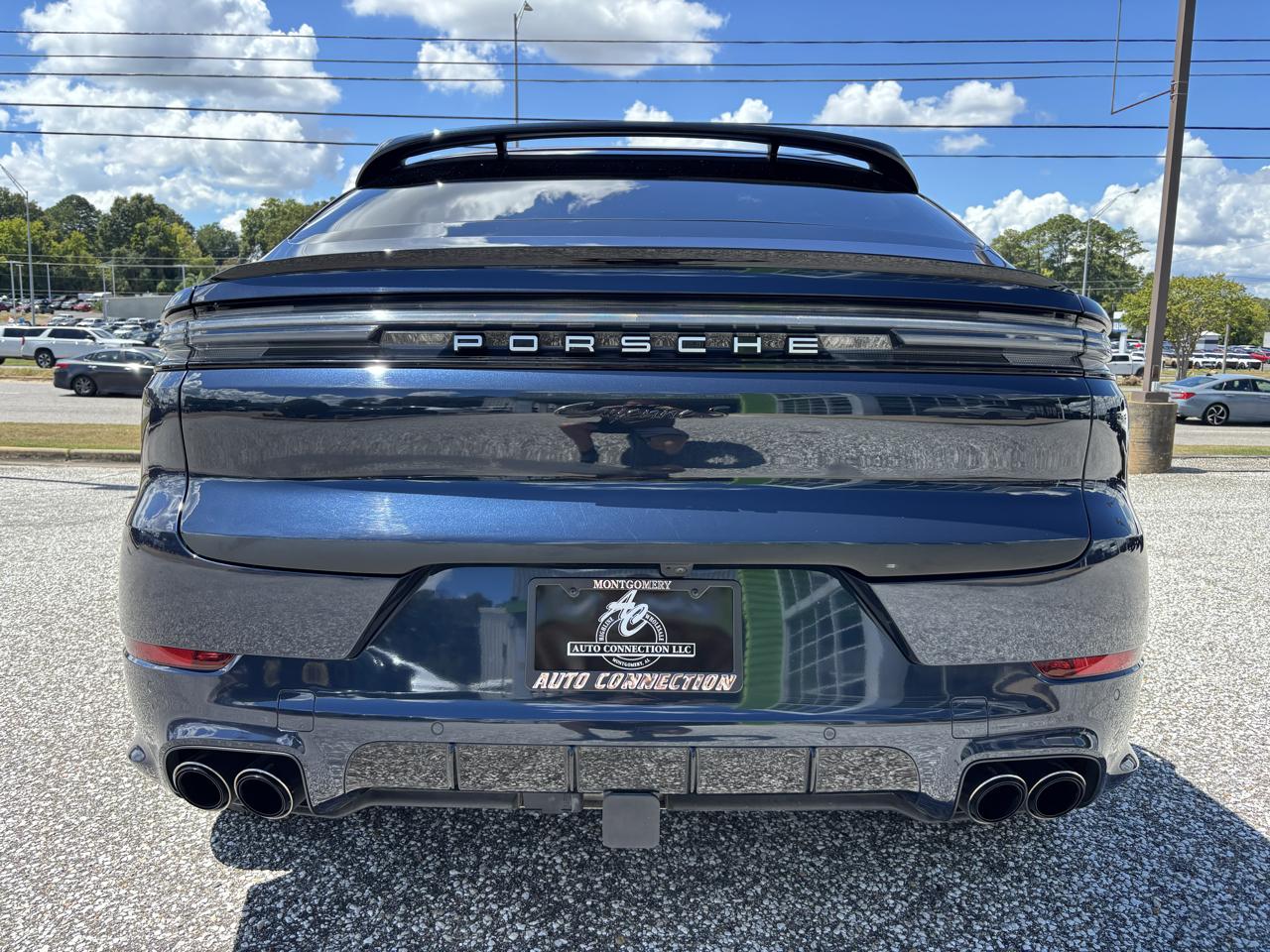 Porsche Cayenne S Coupe AWD 2025