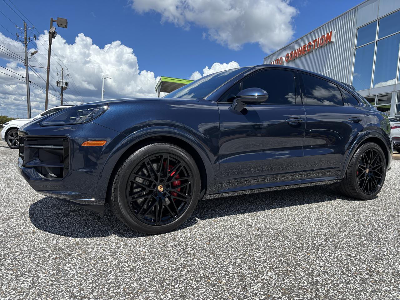Porsche Cayenne S Coupe AWD 2025