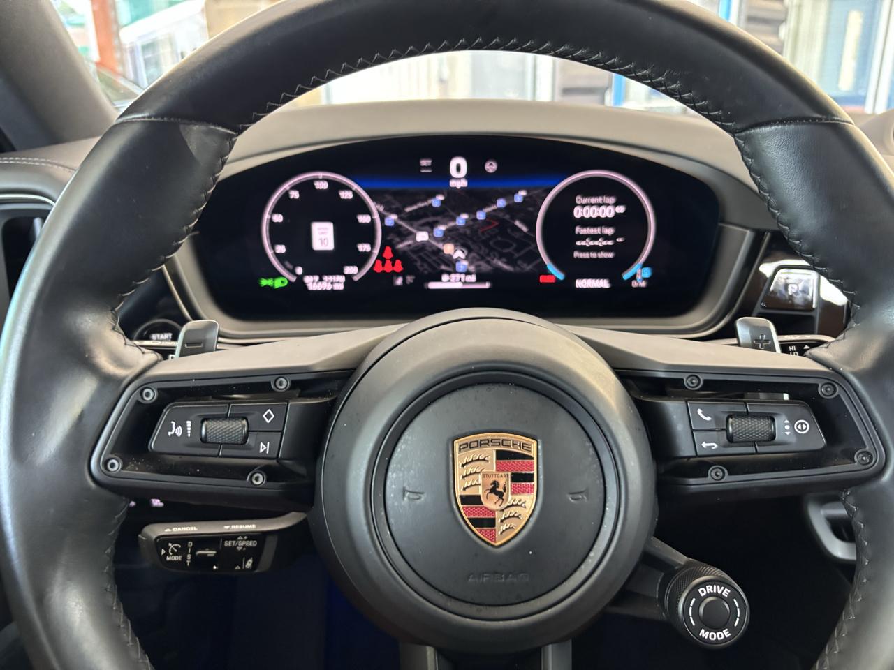 Porsche Cayenne S Coupe AWD 2025