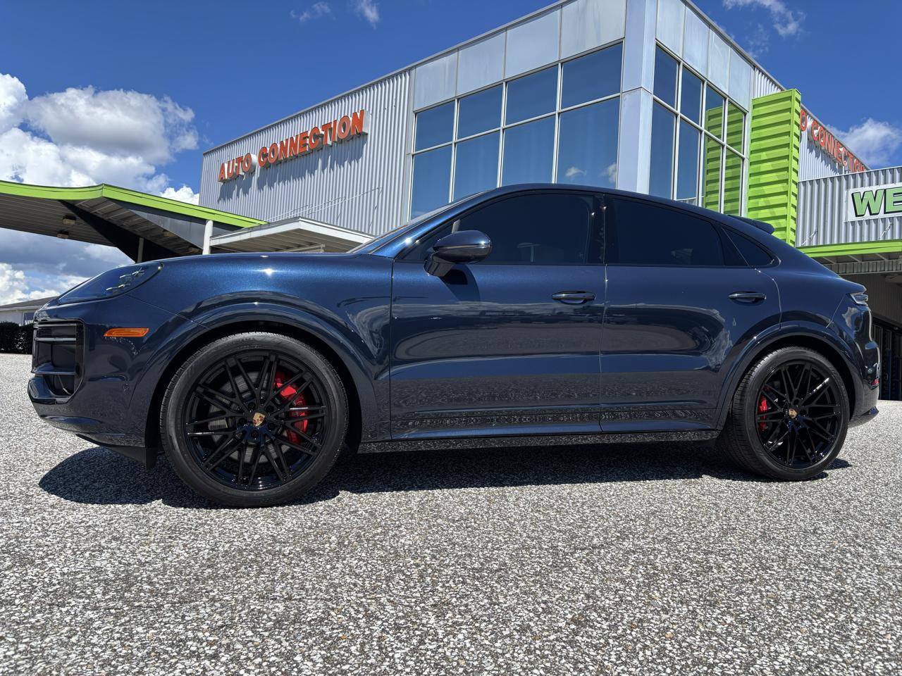 Porsche Cayenne S Coupe AWD 2025