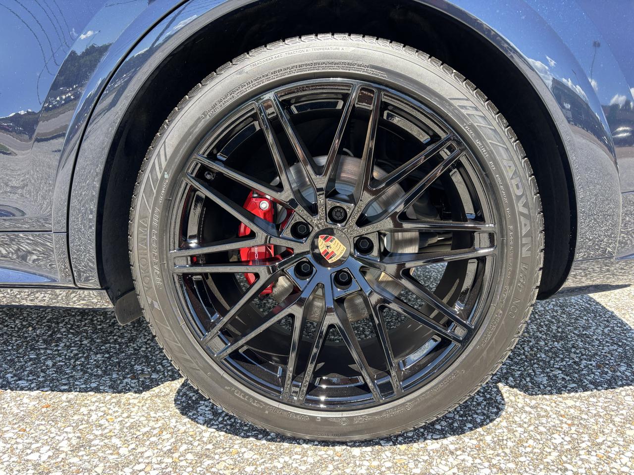 Porsche Cayenne S Coupe AWD 2025