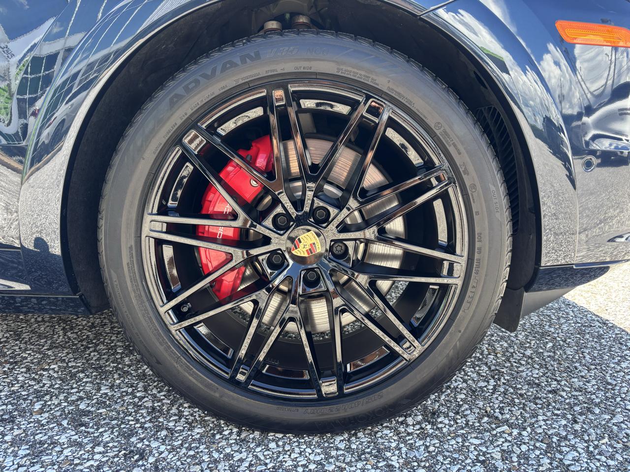 Porsche Cayenne S Coupe AWD 2025