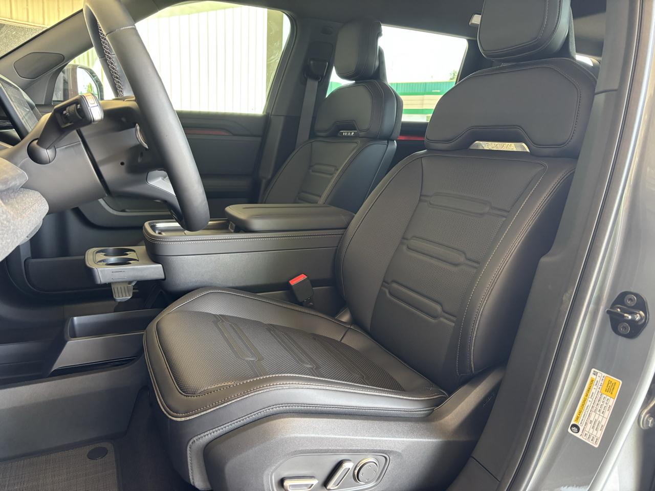 Rivian R2 Performance AWD 2027