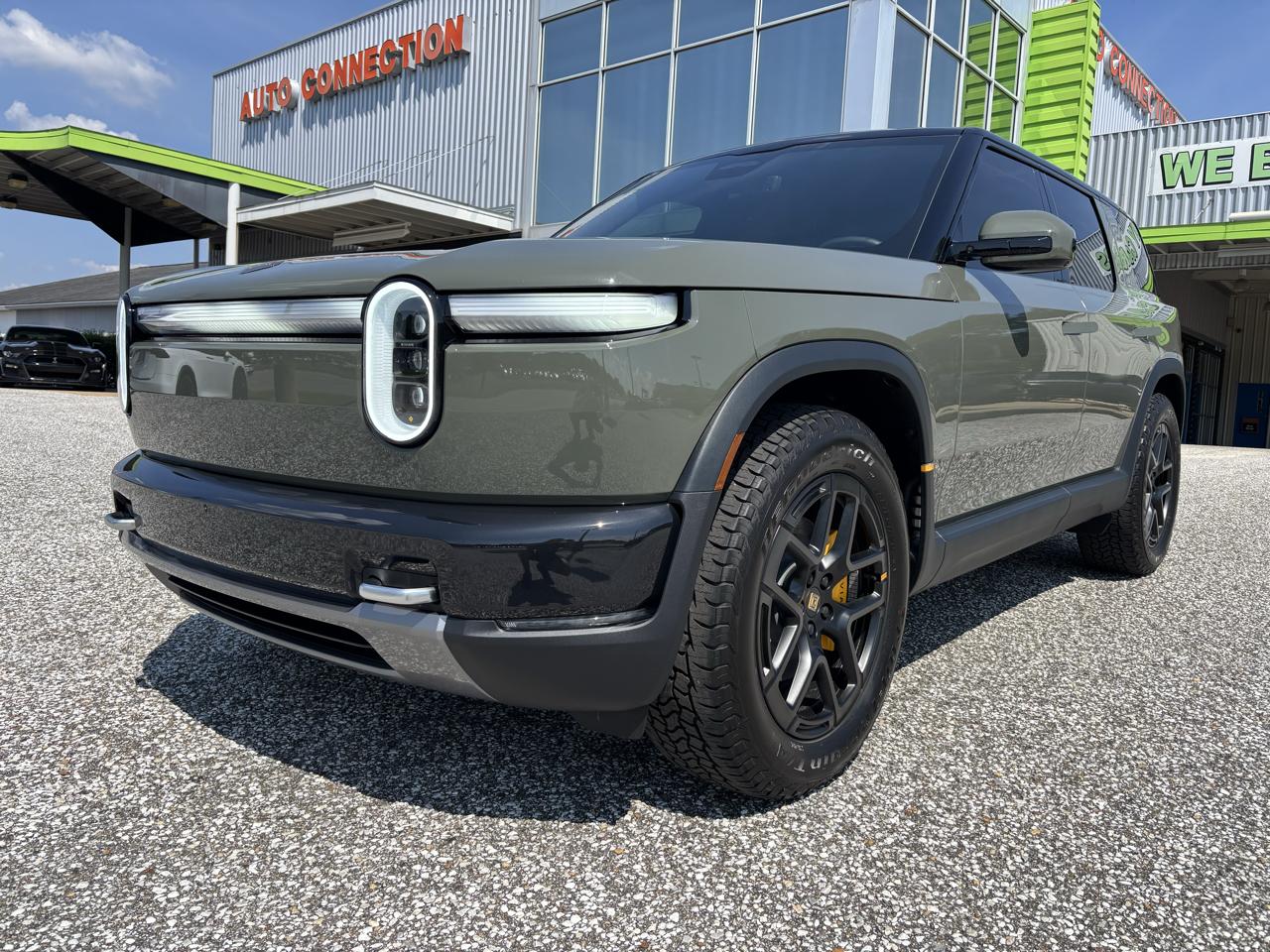 Rivian R2 Performance AWD 2027