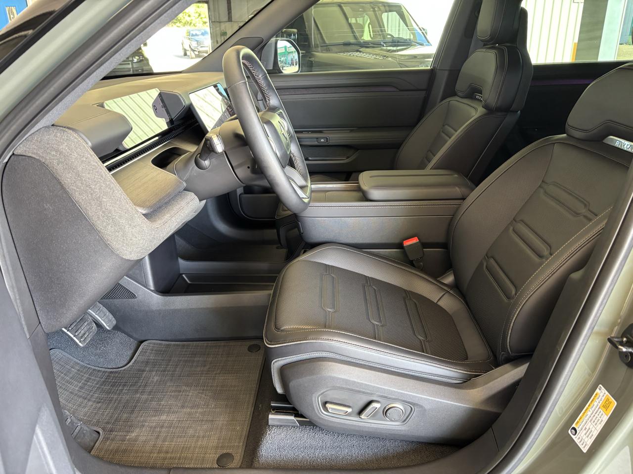 Rivian R2 Performance AWD 2027