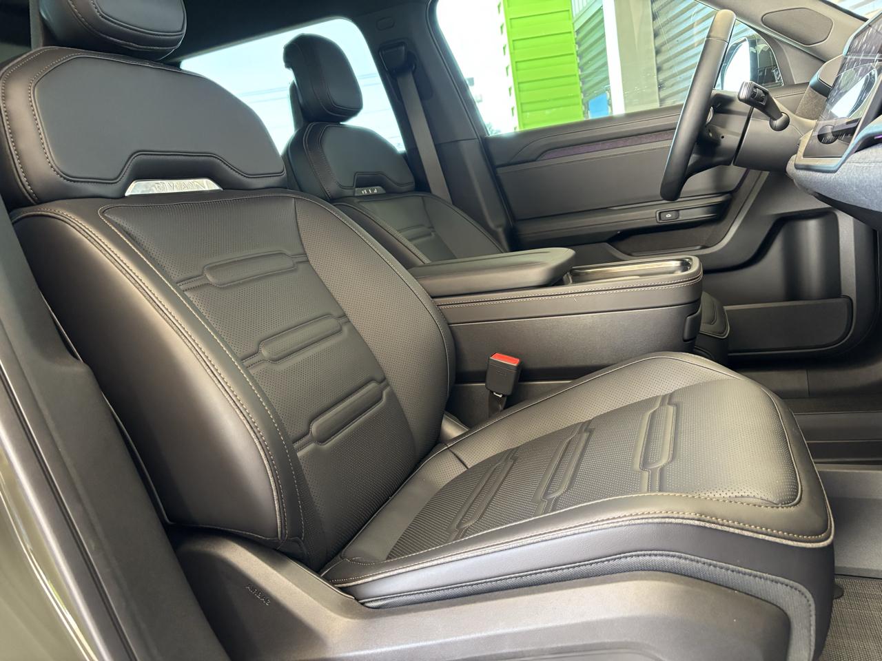 Rivian R2 Performance AWD 2027