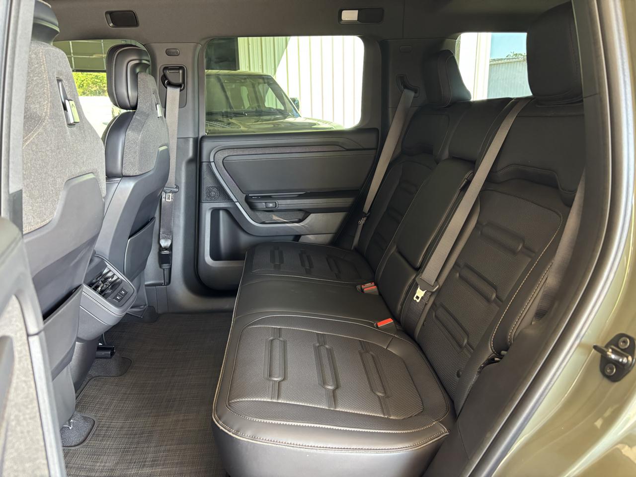 Rivian R2 Performance AWD 2027