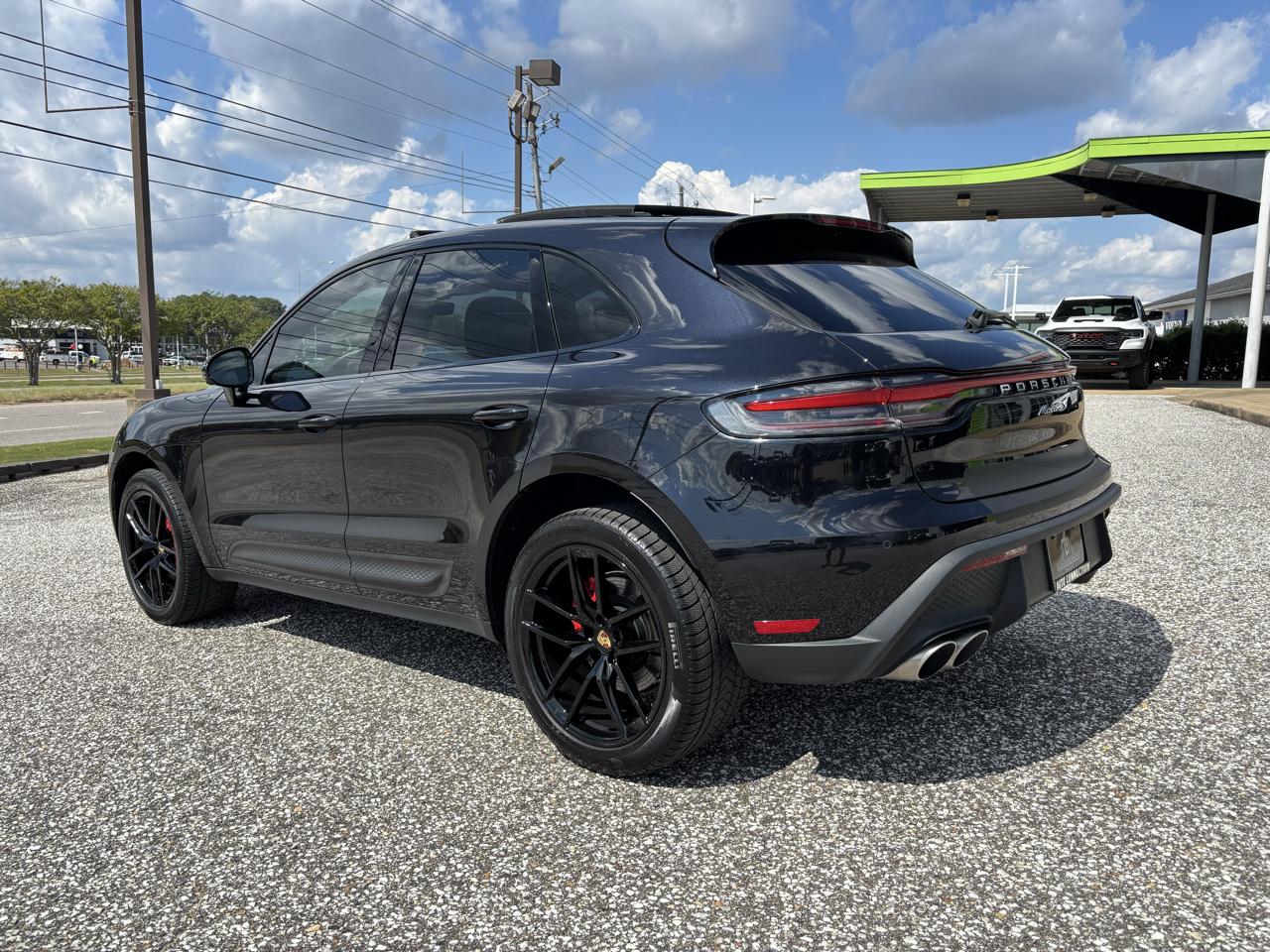 Porsche Macan photo 4