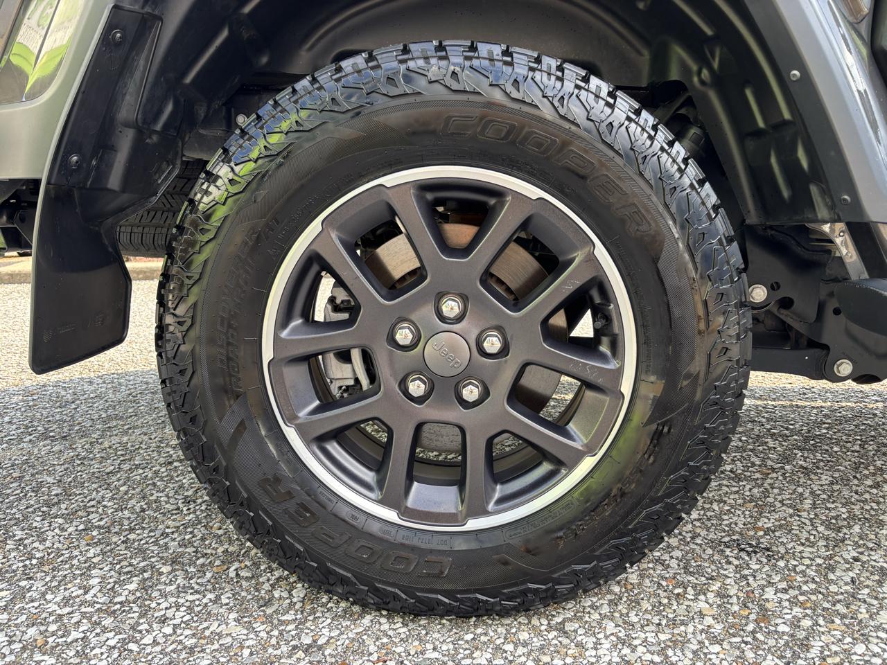 Jeep Gladiator Overland 4x4 *Ltd Avail* 2023