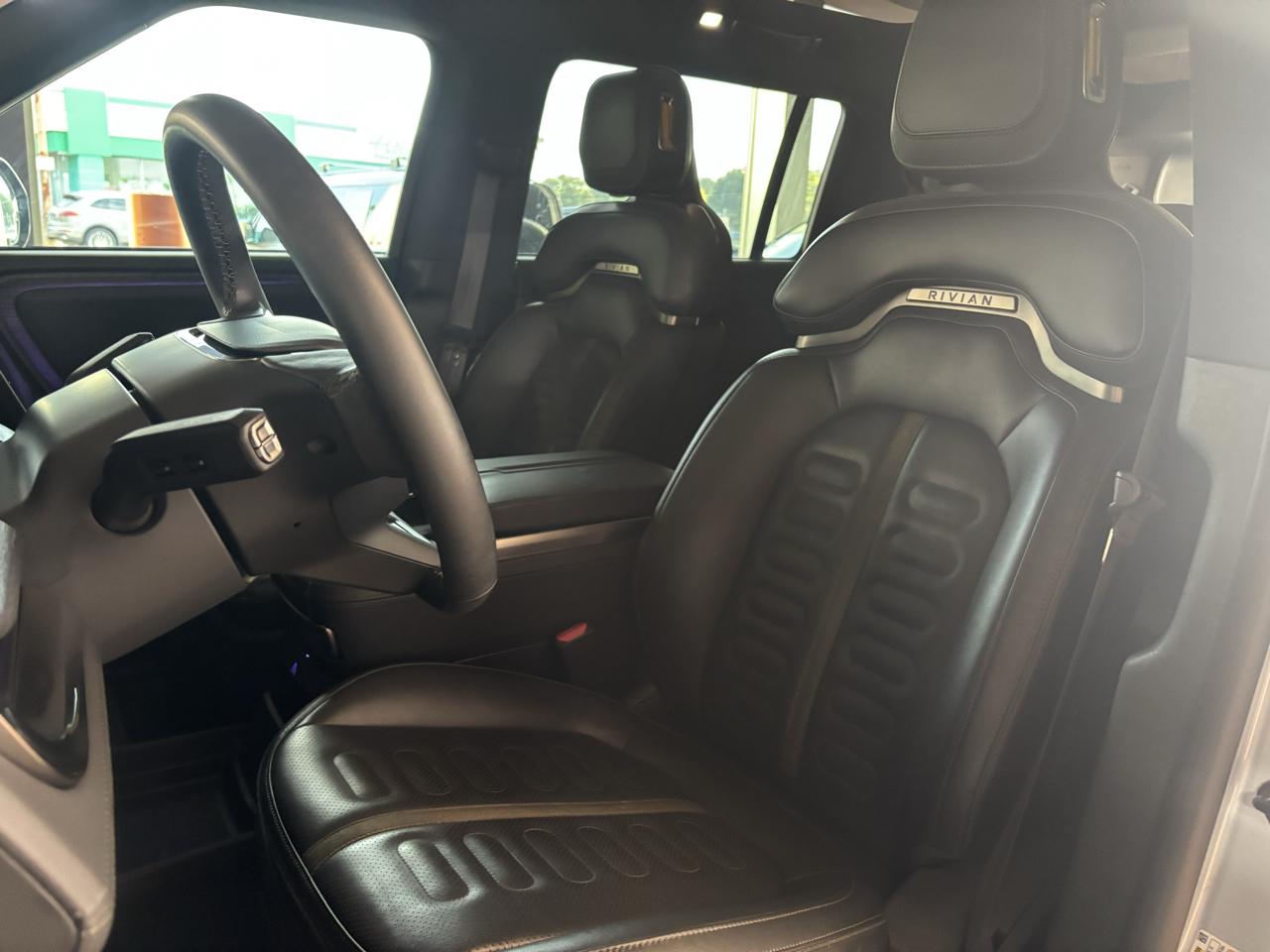 Rivian R1S Adventure Performance Dual-Motor Max Pack 2025