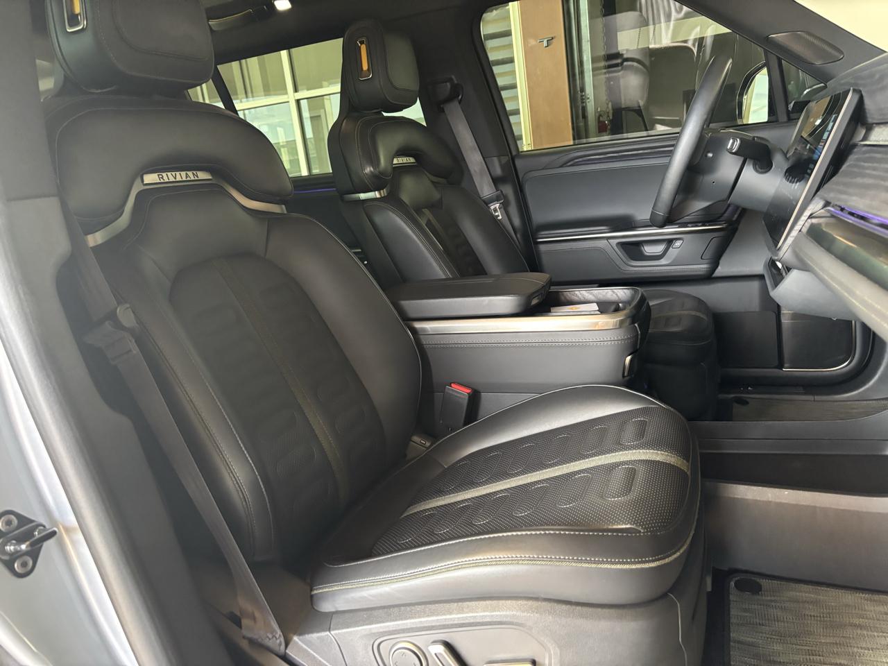Rivian R1S Adventure Performance Dual-Motor Max Pack 2025