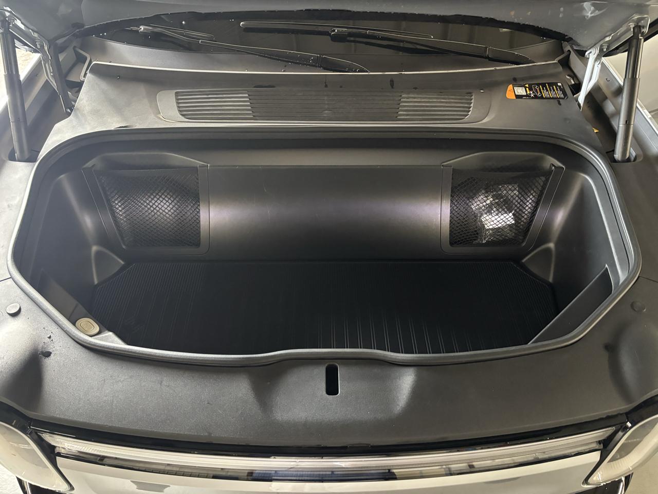 Rivian R1S Adventure Performance Dual-Motor Max Pack 2025