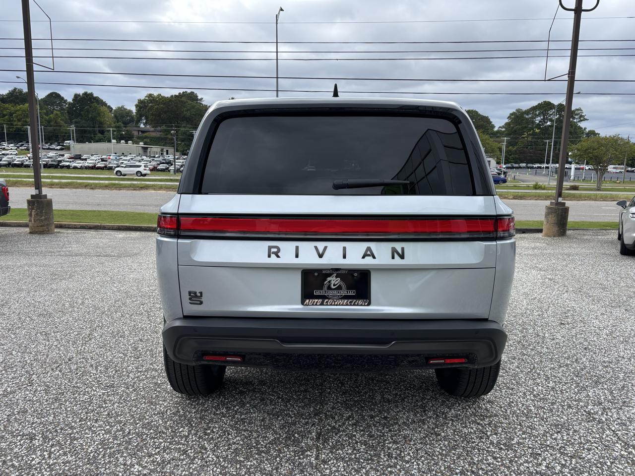 Rivian R1S Adventure Performance Dual-Motor Max Pack 2025