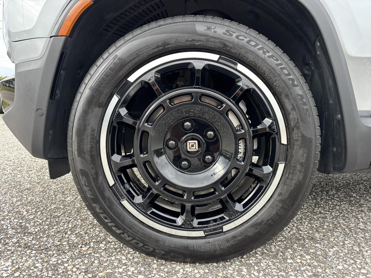 Rivian R1S Adventure Performance Dual-Motor Max Pack 2025
