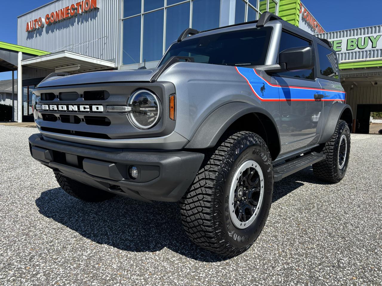 Ford Bronco photo 9